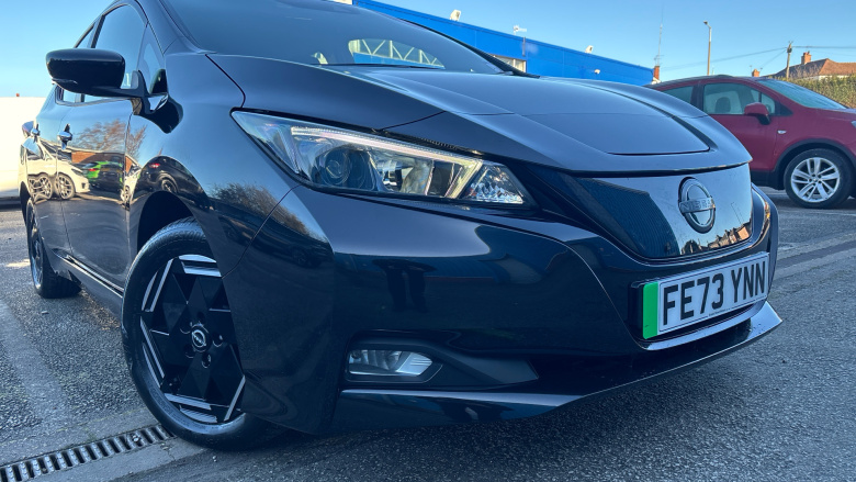 Nissan LEAF 110kW Acenta 39kWh 5dr Auto Electric Hatchback